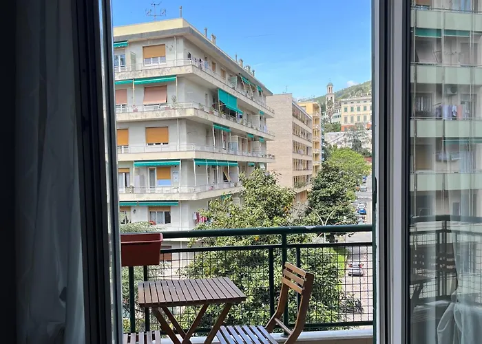 Le Crudi Home Genova Pegli