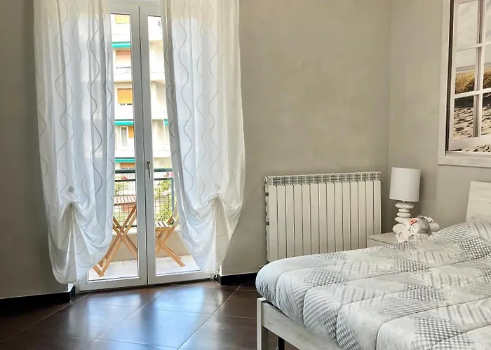 Le Crudi Home Genova Pegli